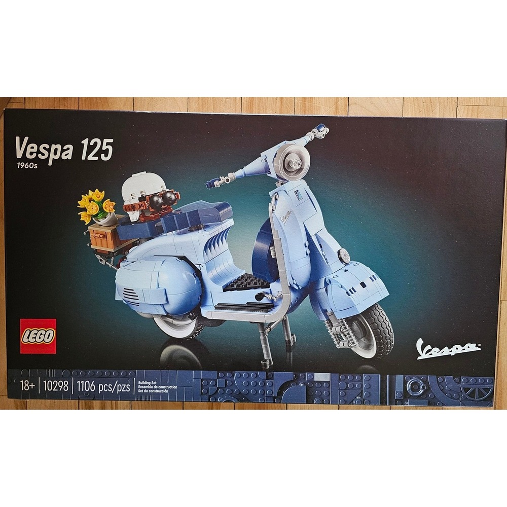 LEGO Icons Vespa 125 10298 1960s Scooter Building Set 1106 Pieces New